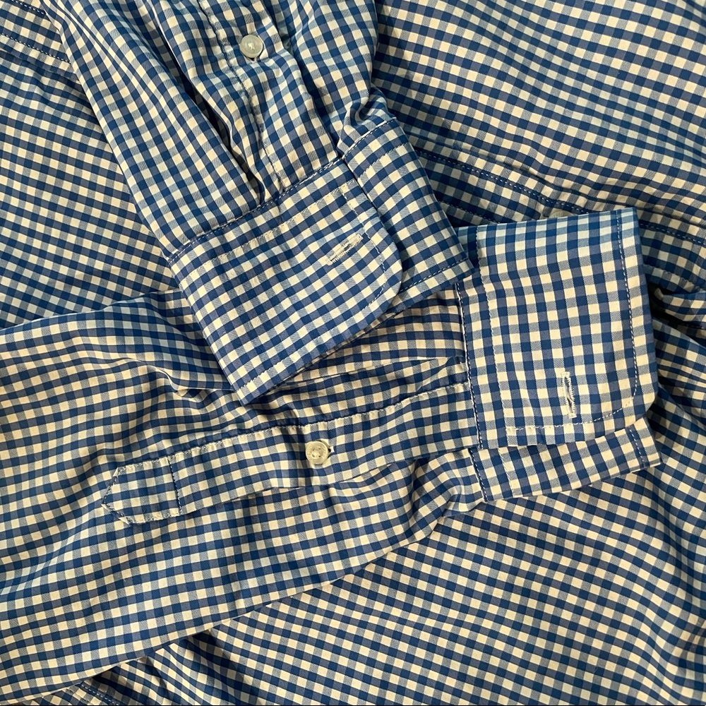 Blue Checkered Button Down Vineyard Vines - image 5
